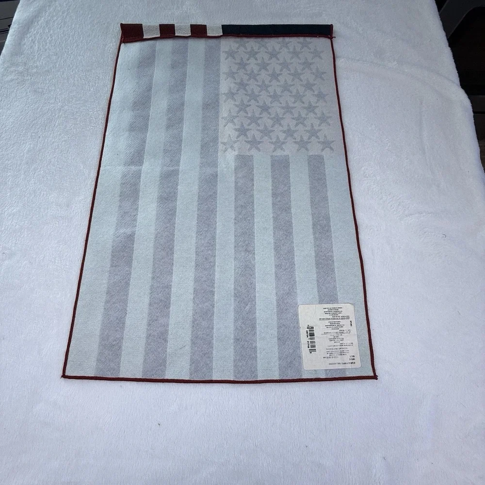 Manual Woodworkers USA American Flag Tapestry Wall Hanging 17x25 Stars Stripes